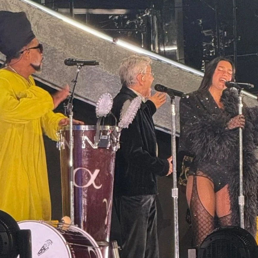 Caetano Veloso e Carlinhos Brown participam de show de Dua Lipa em São Paulo