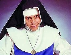 Aeroporto de Salvador recebe imagem peregrina de Santa Dulce dos Pobres