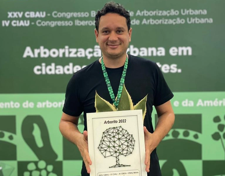 Vereador de Salvador recebe reconhecimento nacional por contribuição à arborização urbana