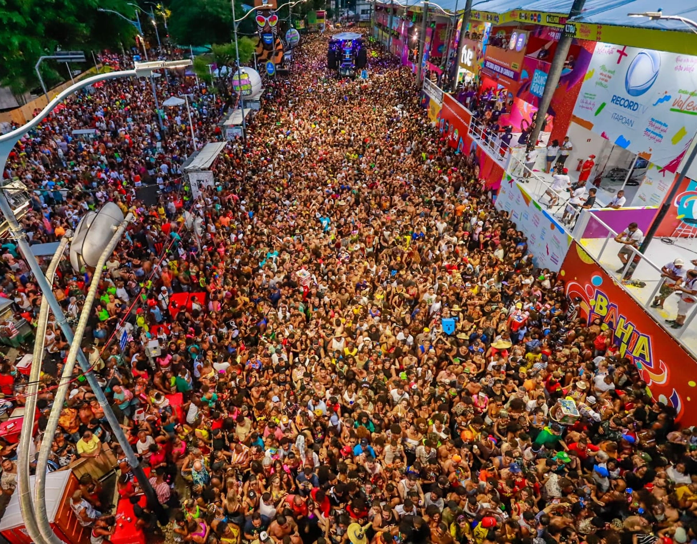 Transalvador abre cadastro de veículos de moradores para acesso às áreas do Carnaval