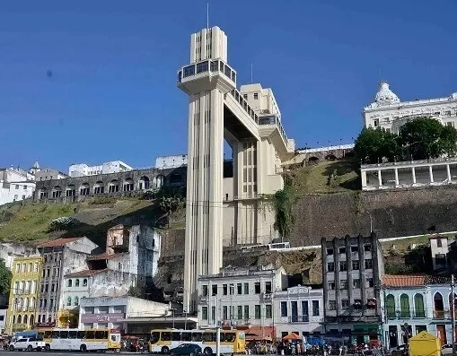 Elevador Lacerda opera de forma gratuita a partir desta quarta-feira