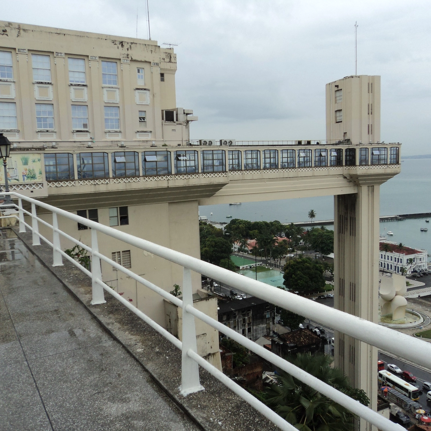 Tarifa do Elevador Lacerda tem aumento de mais de 560%