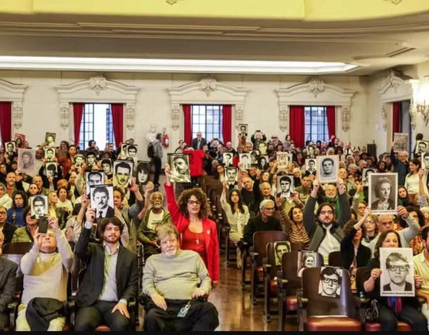 Famílias de Herzog, Marighella e Rubens Paiva recebem novas certidões que reconhecem culpa do Estado