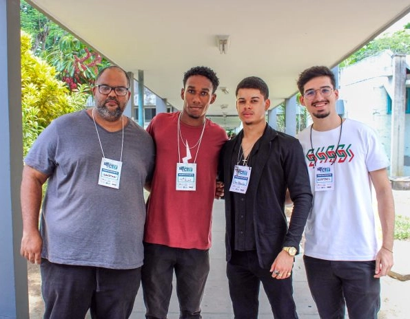 Estudantes baianos vão participar de competição da Nasa