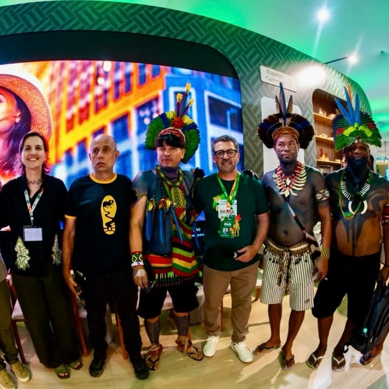 Bahia apresenta modelo de turismo comunitário Pataxó em plenária da COP30