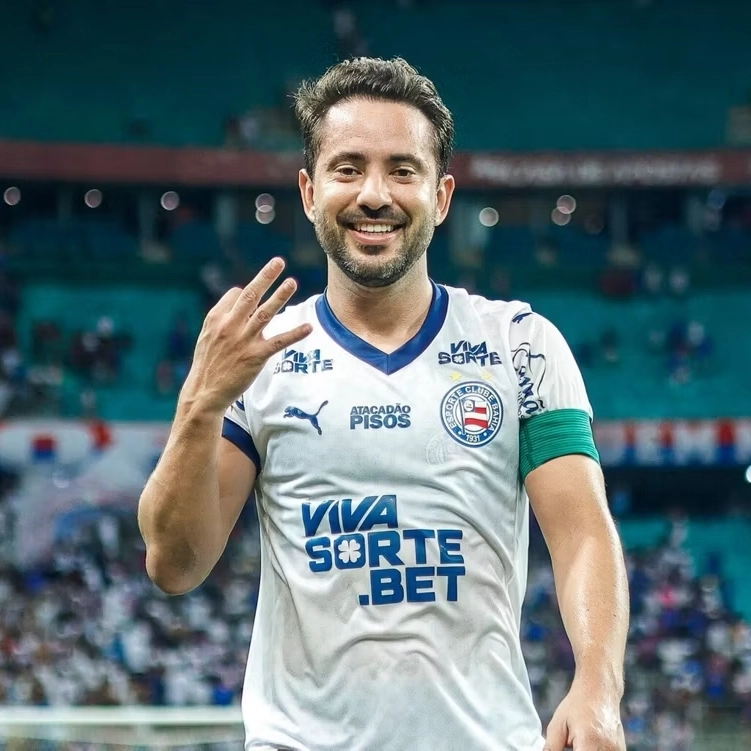 Vereador propõe título de Cidadão Soteropolitano para Everton Ribeiro, do Bahia