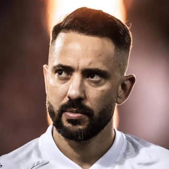 Capitão do Bahia, Everton Ribeiro é diagnosticado com câncer e tranquiliza torcedores