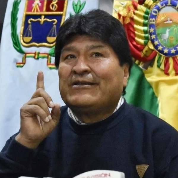 Governo da Bolívia diz que ex-presidente Evo Morales disparou contra policiais