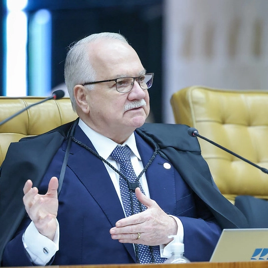 Fachin inicia voto sobre responsabilização de redes; placar está 7 a 1