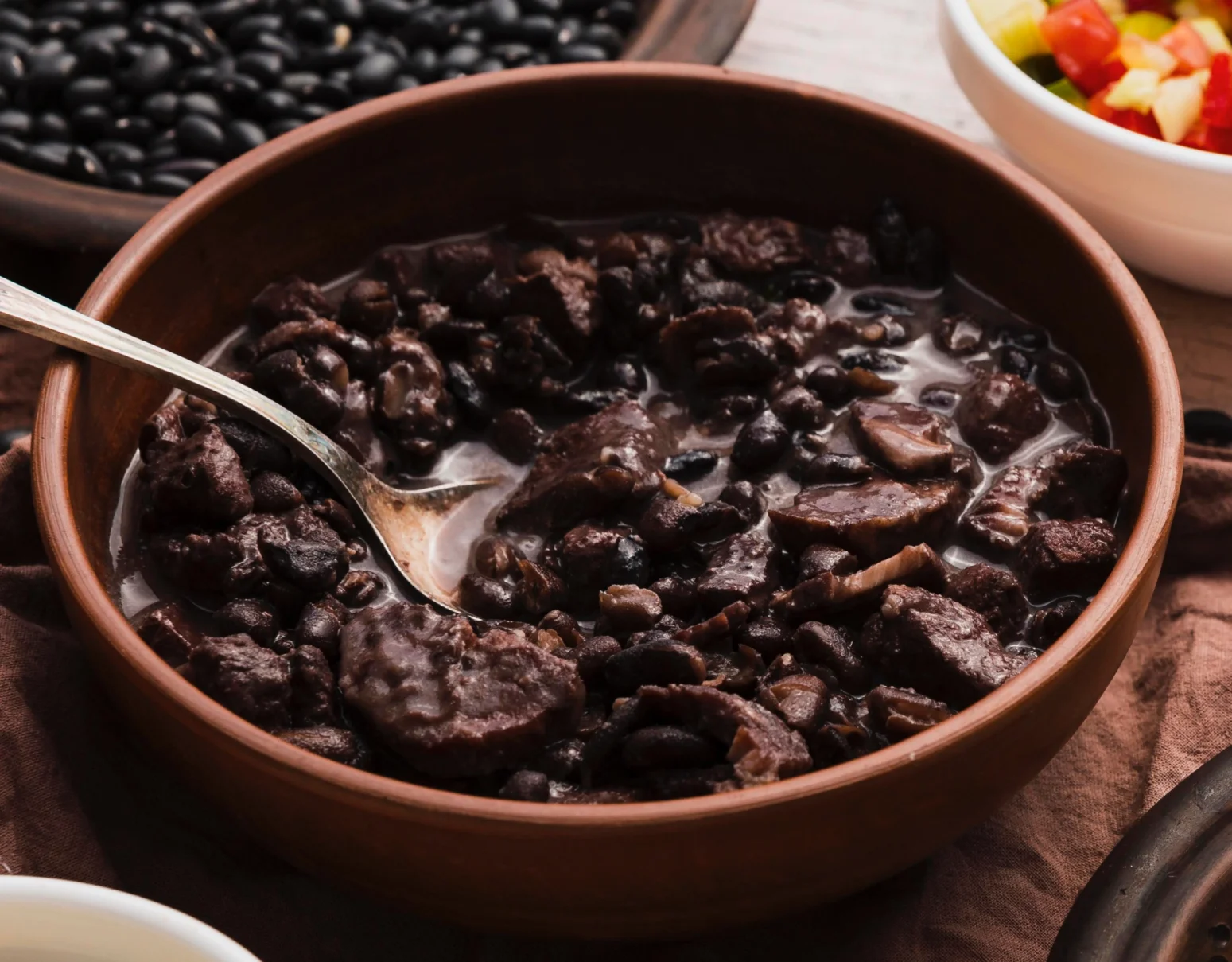 The Latvian promove primeira edição da sua Feijoada neste sábado (24)