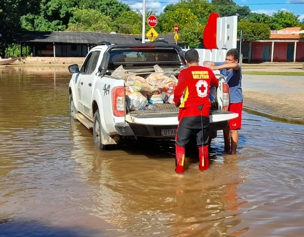 Previsão de chuva: quase 350 cidades da Bahia entram em lista de perigo potencial do Inmet; veja quais