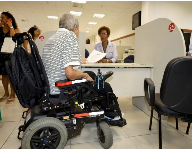 Primeira central de atendimento inclusiva da Bahia é inaugurada em Salvador