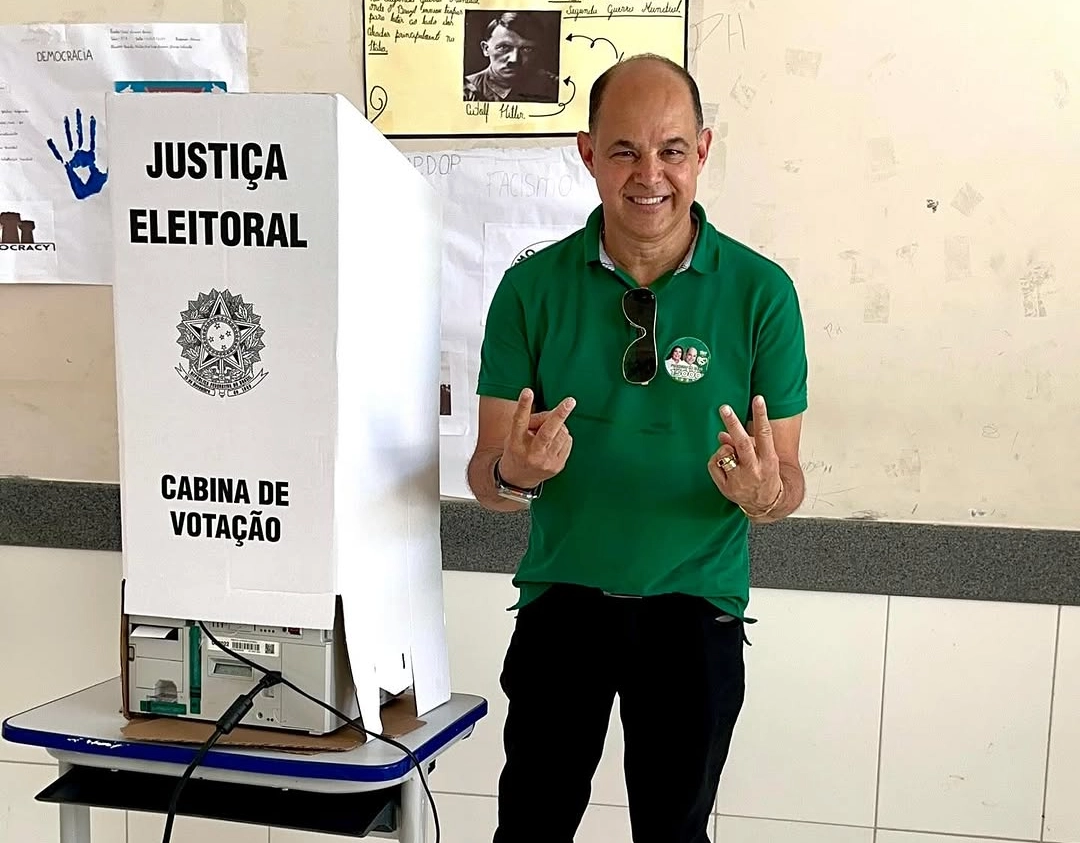 Justiça afasta presidente da Câmara de Cansanção após eleição para terceiro mandato