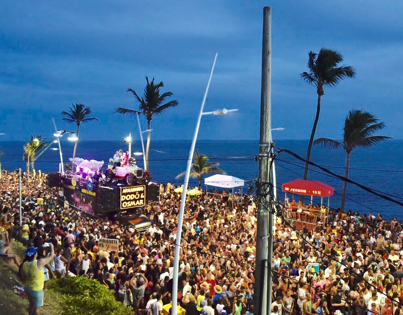 Furdunço acontece neste domingo; confira ordem do desfile