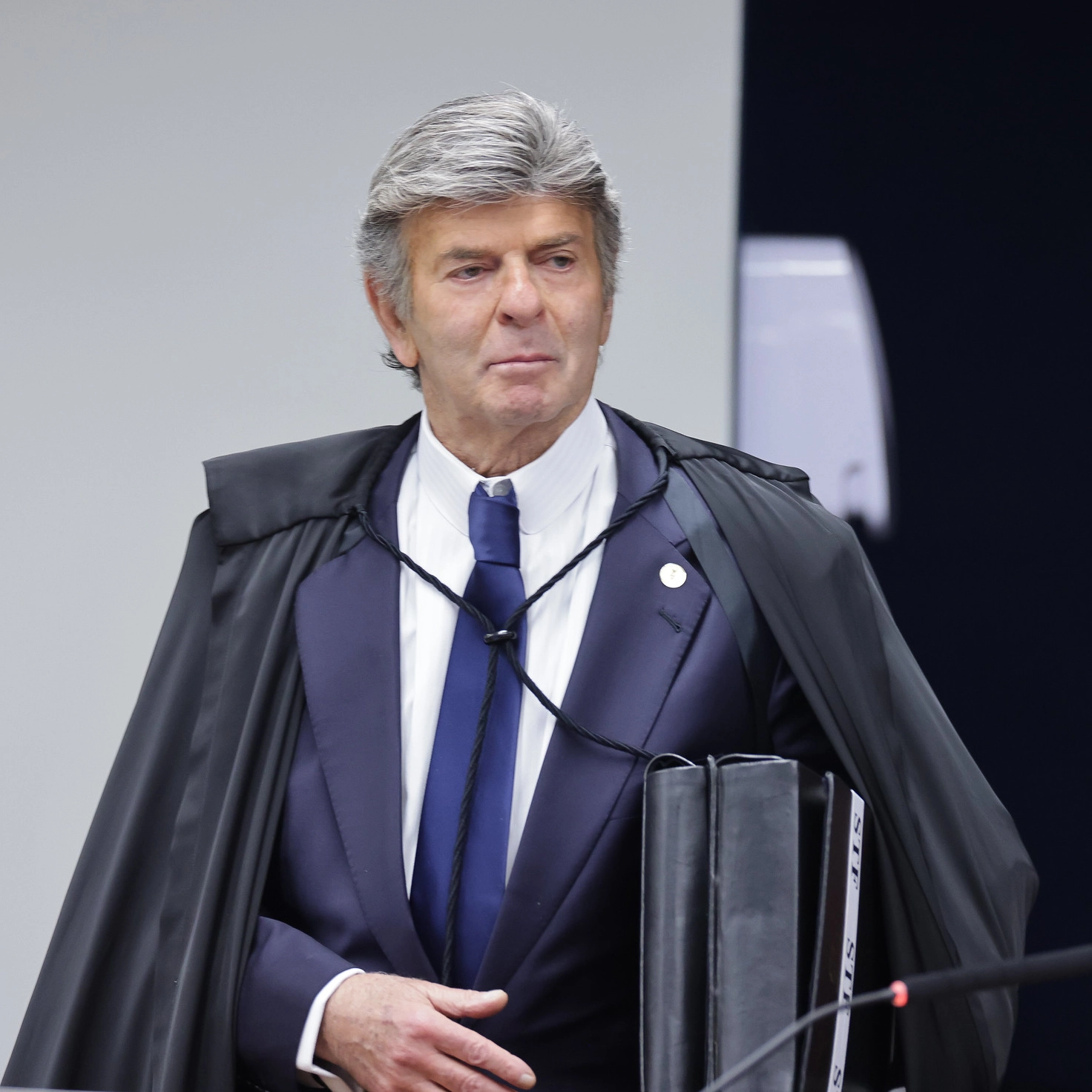 Ministro Luiz Fux quer trocar de turma no STF; decisão cabe a Fachin