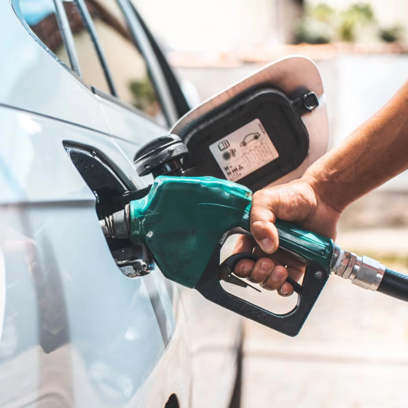 Petrobras reduz preço da gasolina a partir desta terça-feira