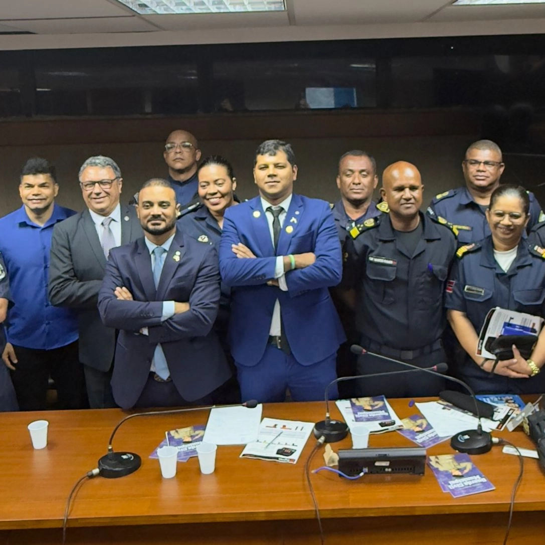 Na ALBA, deputados e GCMs debatem mudança de nome da corporação para Polícia Municipal