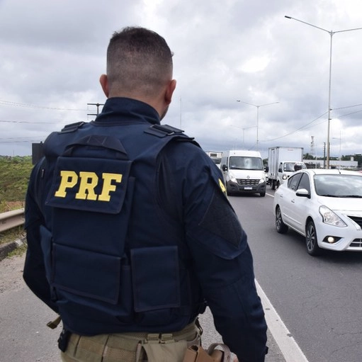 Na Bahia, PRF recupera motocicleta roubada há quase 40 anos