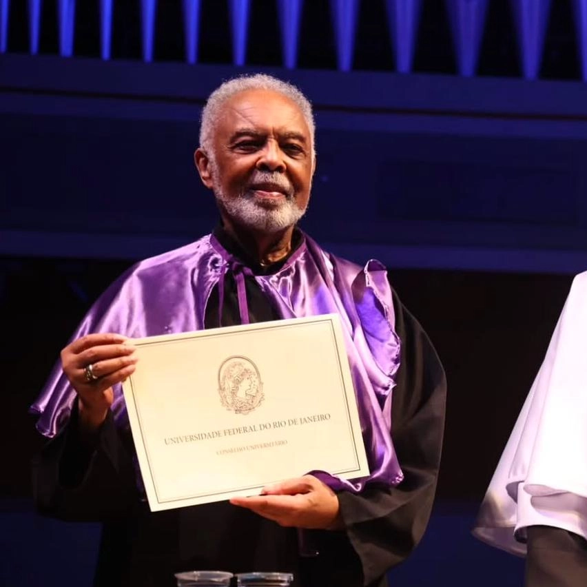 Gilberto Gil recebe título de Doutor Honoris Causa da UFRJ