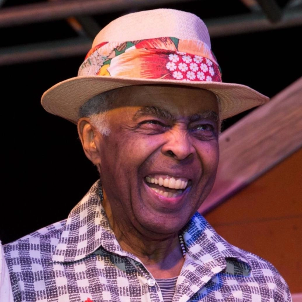 Gilberto Gil completa 82 anos e recebe homenagens de famosos