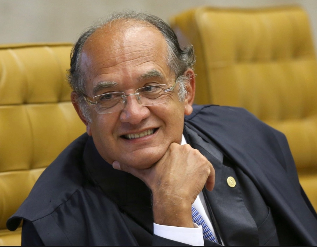 Gilmar Mendes recebe título de doutor honoris causa da Universidade de Buenos Aires