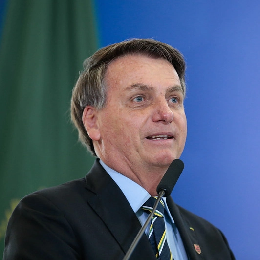 Bolsonaro pediu e aprovou mudança em minuta que previa golpe, diz PF