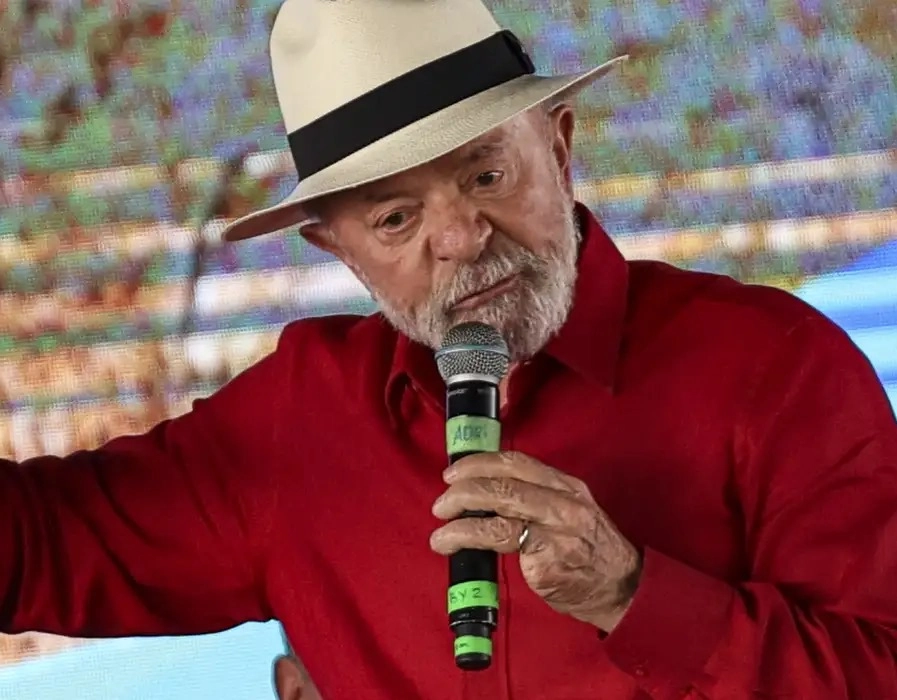 Aliados pedem que Lula evite falas improvisadas sobre segurança pública
