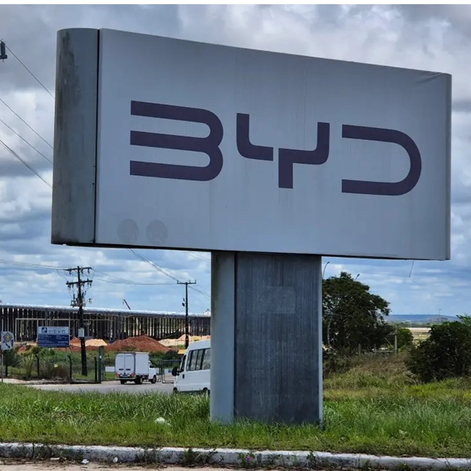 Brasil interrompe concessão de vistos para trabalhadores da BYD