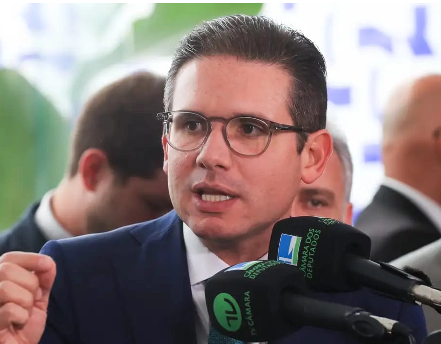 Câmara envia pedidos de afastamento de 15 deputados ao Conselho de Ética