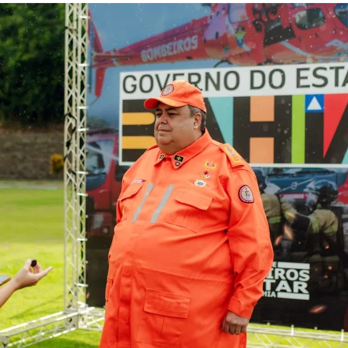 Ex-comandante dos bombeiros diz ter tido quadro de depressão após aposentadoria