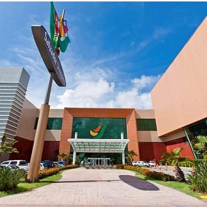 Casas Bahia enfrenta ações de despejo em shoppings de Salvador por dívidas milionária