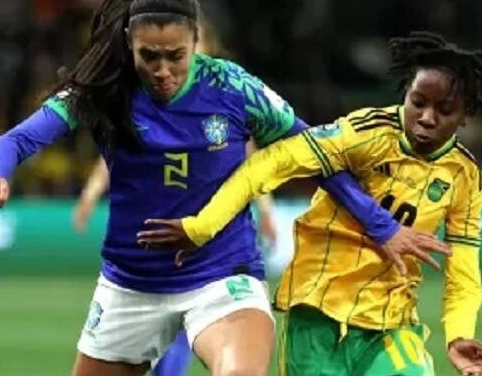 Brasil empata com a Jamaica e é eliminado da Copa do Mundo feminina