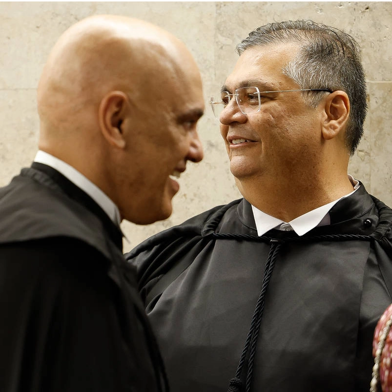 Flávio Dino suspende validade de decisões judiciais estrangeiras no Brasil