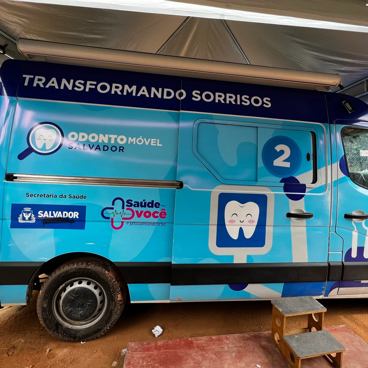 Odontomóveis prestam assistência a quatro localidades de Salvador; confira programação