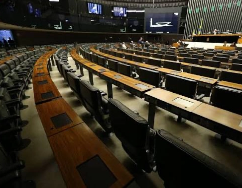 Projeto que limita decisões individuais de ministros do Supremo é aprovado na Câmara