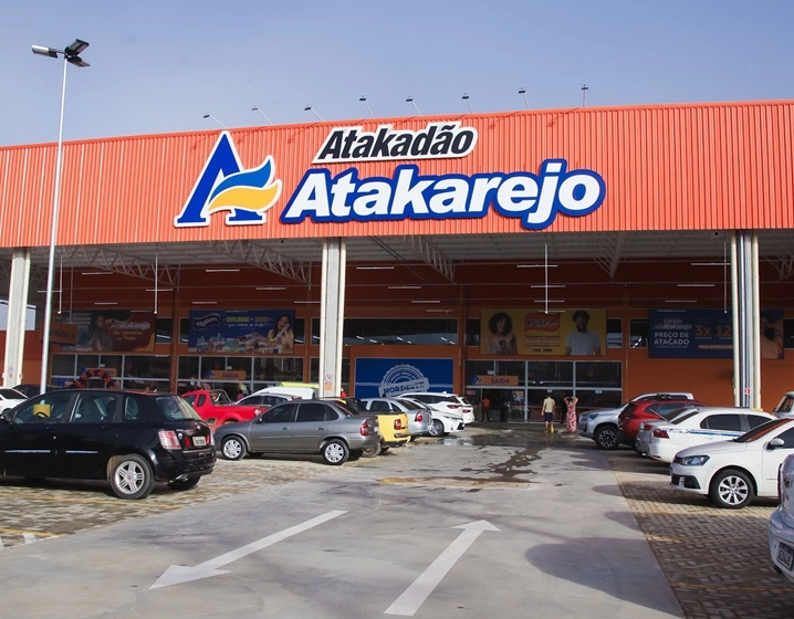 Atakarejo inaugura duas lojas em agosto e gera 700 empregos; veja onde