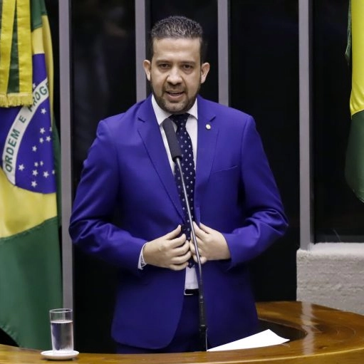 Rachadinha do Janones: após áudio vazado, deputado nega que pediu dinheiro de assessores