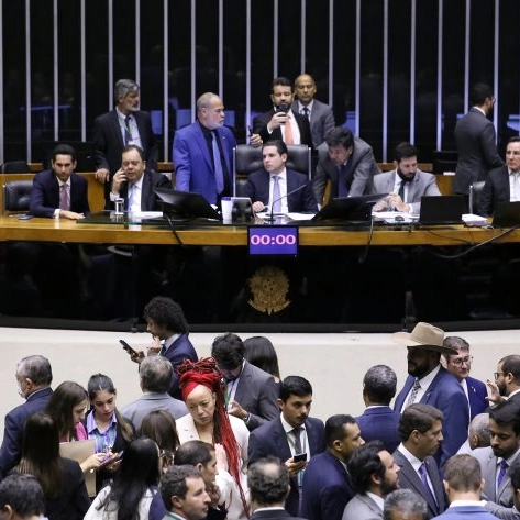 Deputados retiram projeto que aumentava impostos e irritam Lula; veja como votaram os baianos