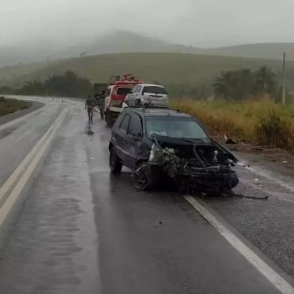 Justiça fixa fiança para motorista acusado de acidente que matou irmãos; vítimas voltavam do enterro do pai