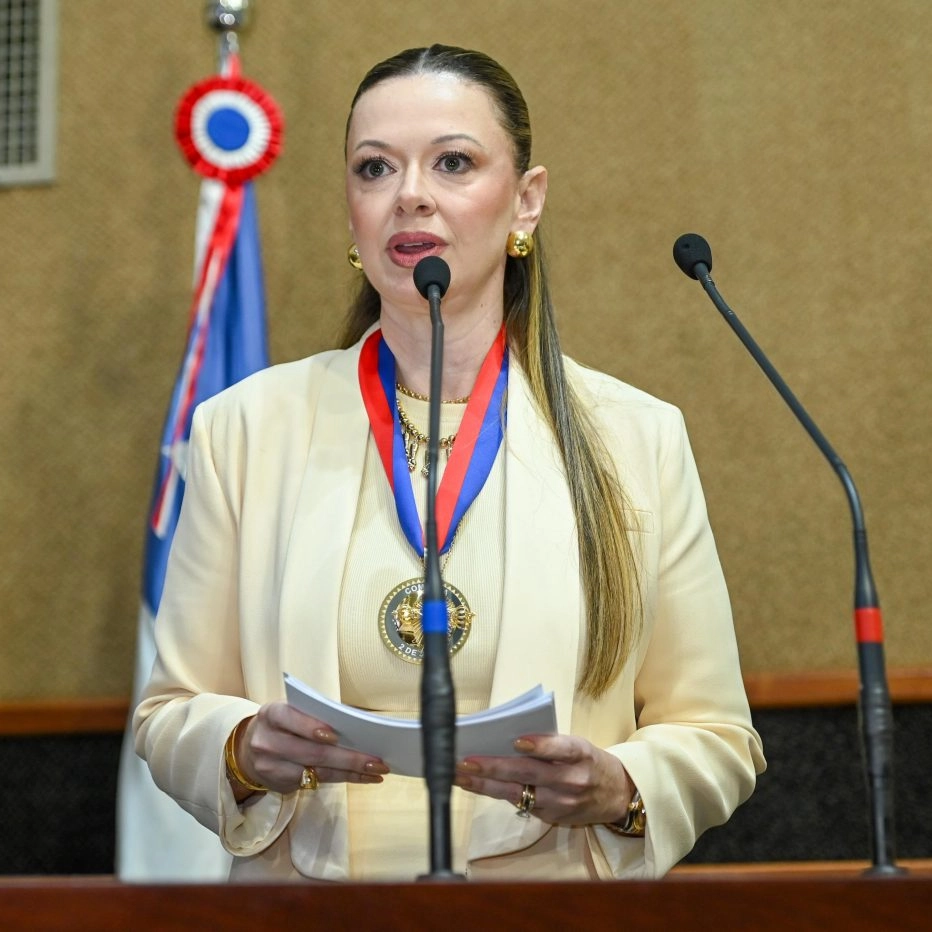 Isabela Suarez assume presidência da Associação Comercial da Bahia com proposta de inovação e fortalecimento do setor produtivo