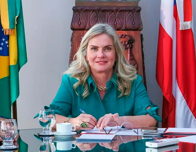 Ivana Bastos recebe alta hospitalar após cinco dias internada e agradece 'manifestações de afeto'