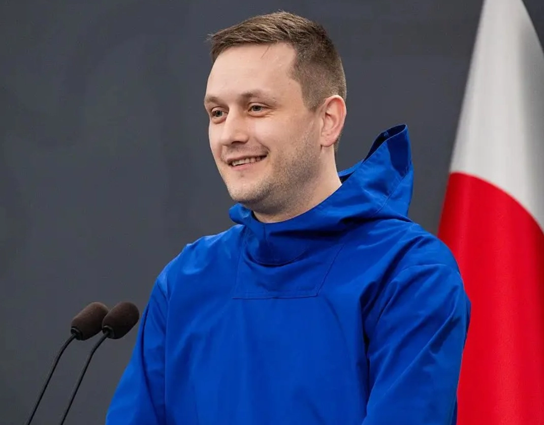 Primeiro-Ministro da Groenlândia alerta população para possível invasão dos EUA