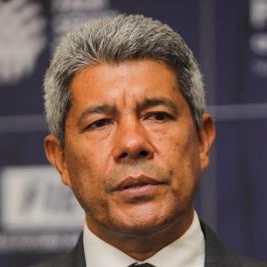 Jerônimo diz que manda secretária de Saúde manter pacientes nos corredores de hospitais: 'Peça para o MP vir me consultar'