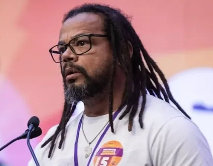 PSol oficializa Ronaldo Mansur como pré-candidato ao governo da Bahia em 2026