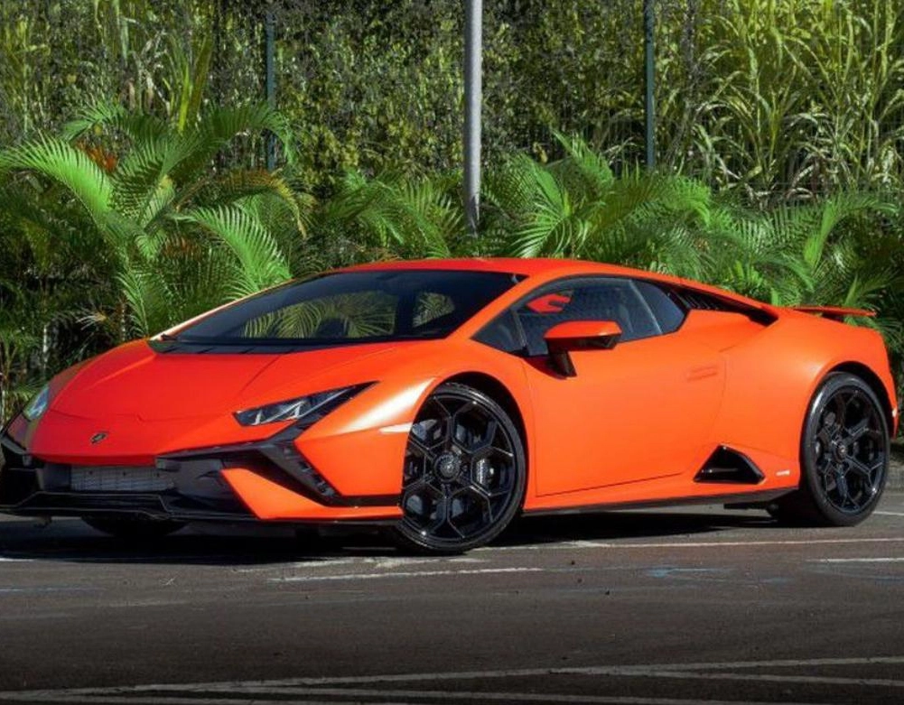 Lamborghini apreendida em operação contra rifas ilegais é leiloada por R$ 3 milhões