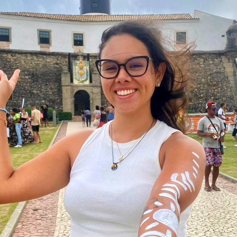 Suspeito de matar nutricionista na Estrada do Coco é preso; ultrapassagem no trânsito motivou crime