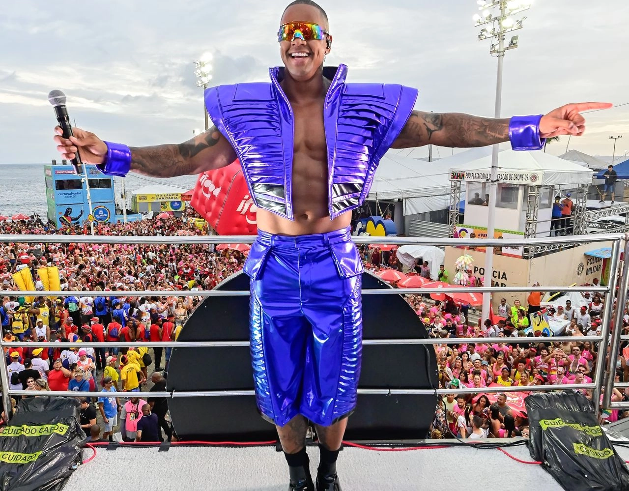 Léo Santana fez mais de 30 horas de show no Carnaval e perdeu 10 kg durante a festa