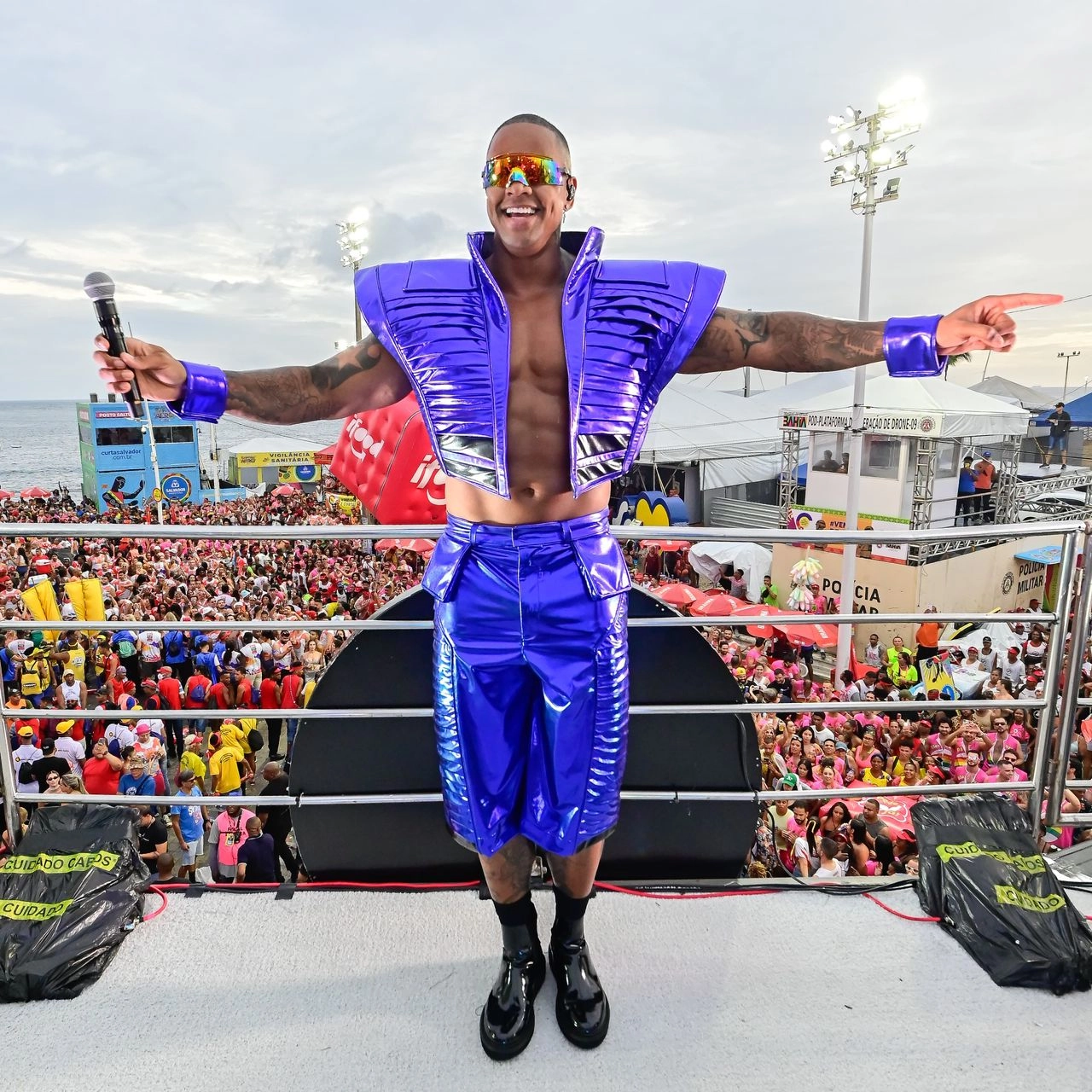 Léo Santana fez mais de 30 horas de show no Carnaval e perdeu 10 kg durante a festa