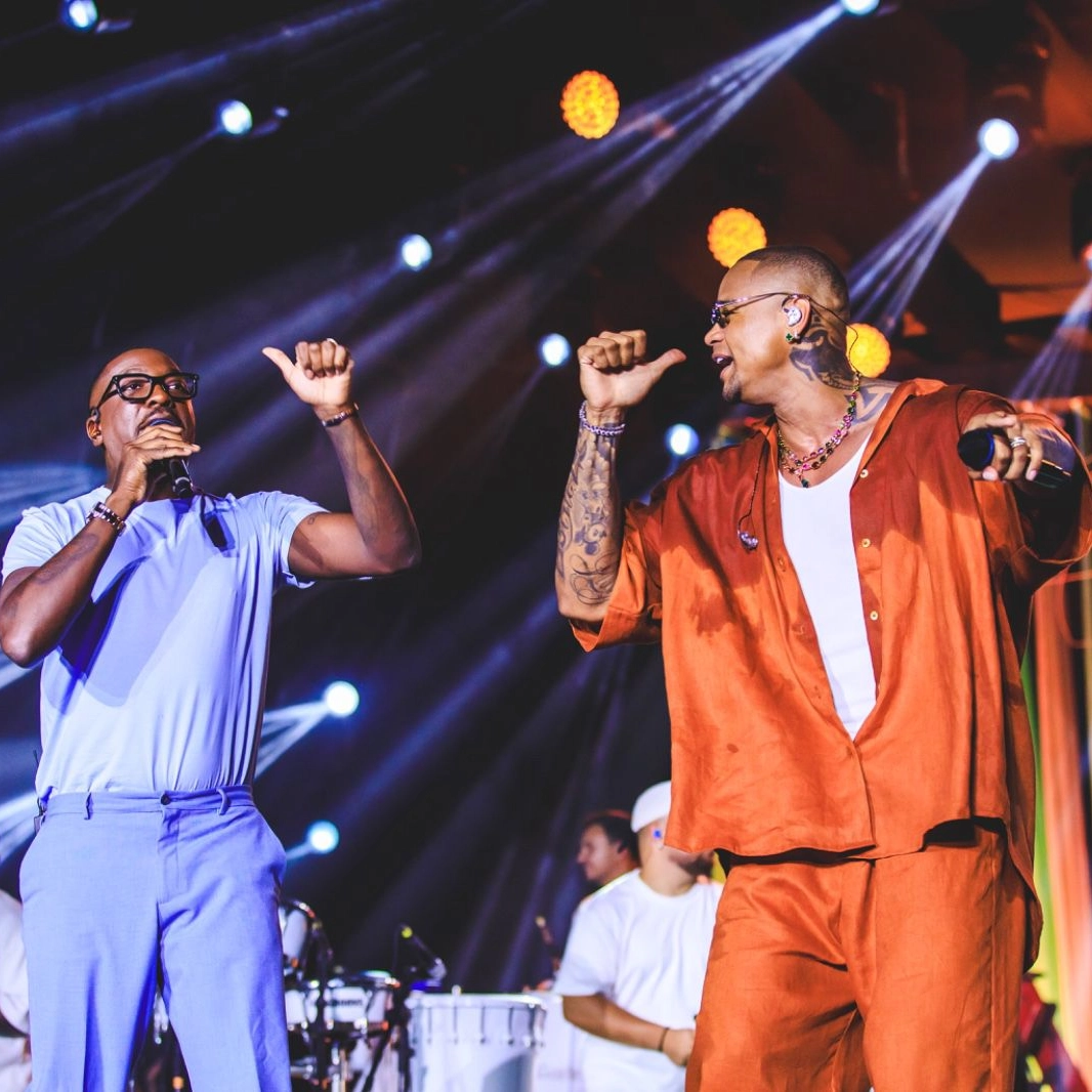 Léo Santana lança 'PaGGodin 2' com participações de Péricles, Alexandre Pires, Mumuzinho e outros nomes do pagode