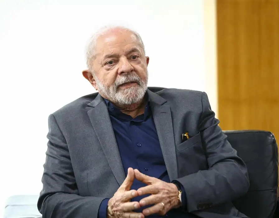 Lula nomeia três novos ministros do STJ